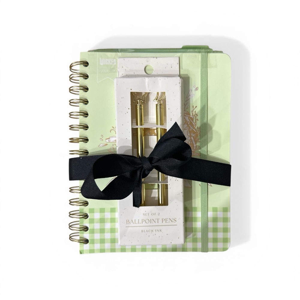 Yoobi Green Spiral Notebook with Elastic Band